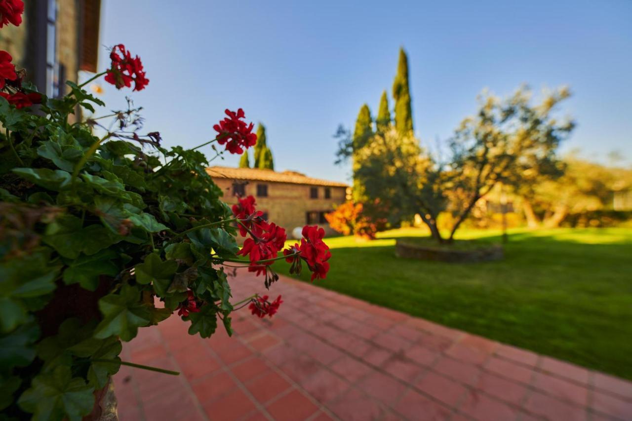 Villa Curina Resort Castelnuovo Berardenga Exteriör bild