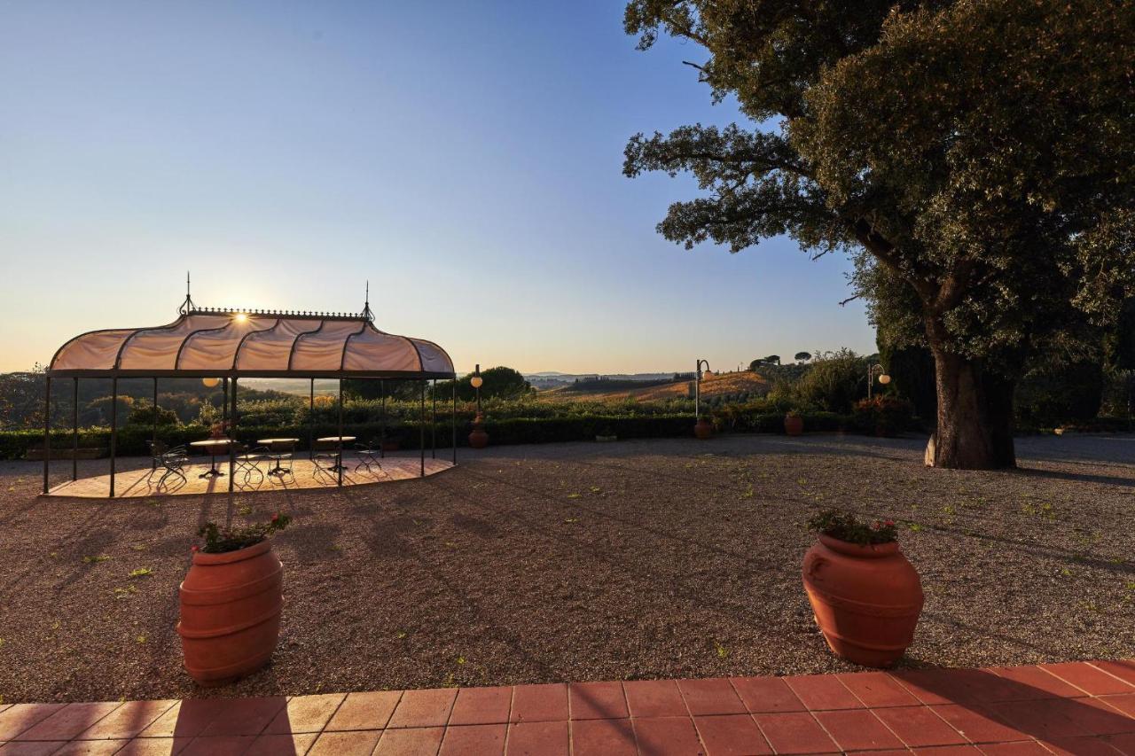 Villa Curina Resort Castelnuovo Berardenga Exteriör bild