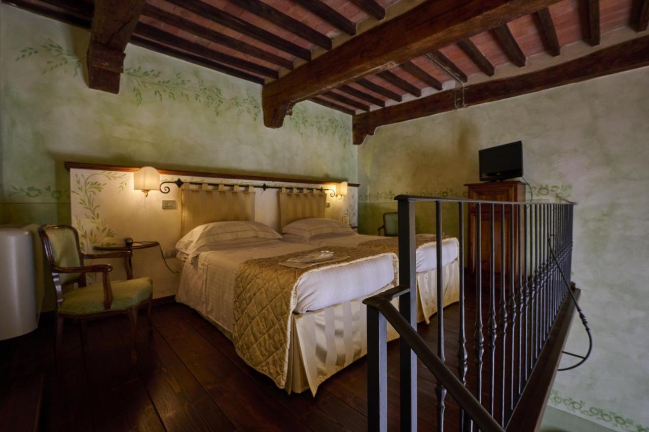 Villa Curina Resort Castelnuovo Berardenga Exteriör bild