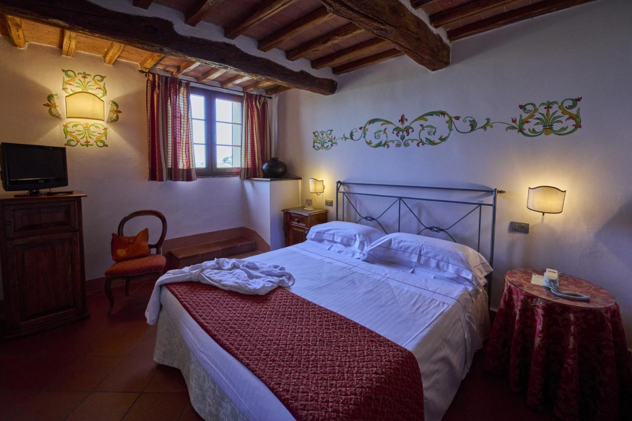 Villa Curina Resort Castelnuovo Berardenga Exteriör bild