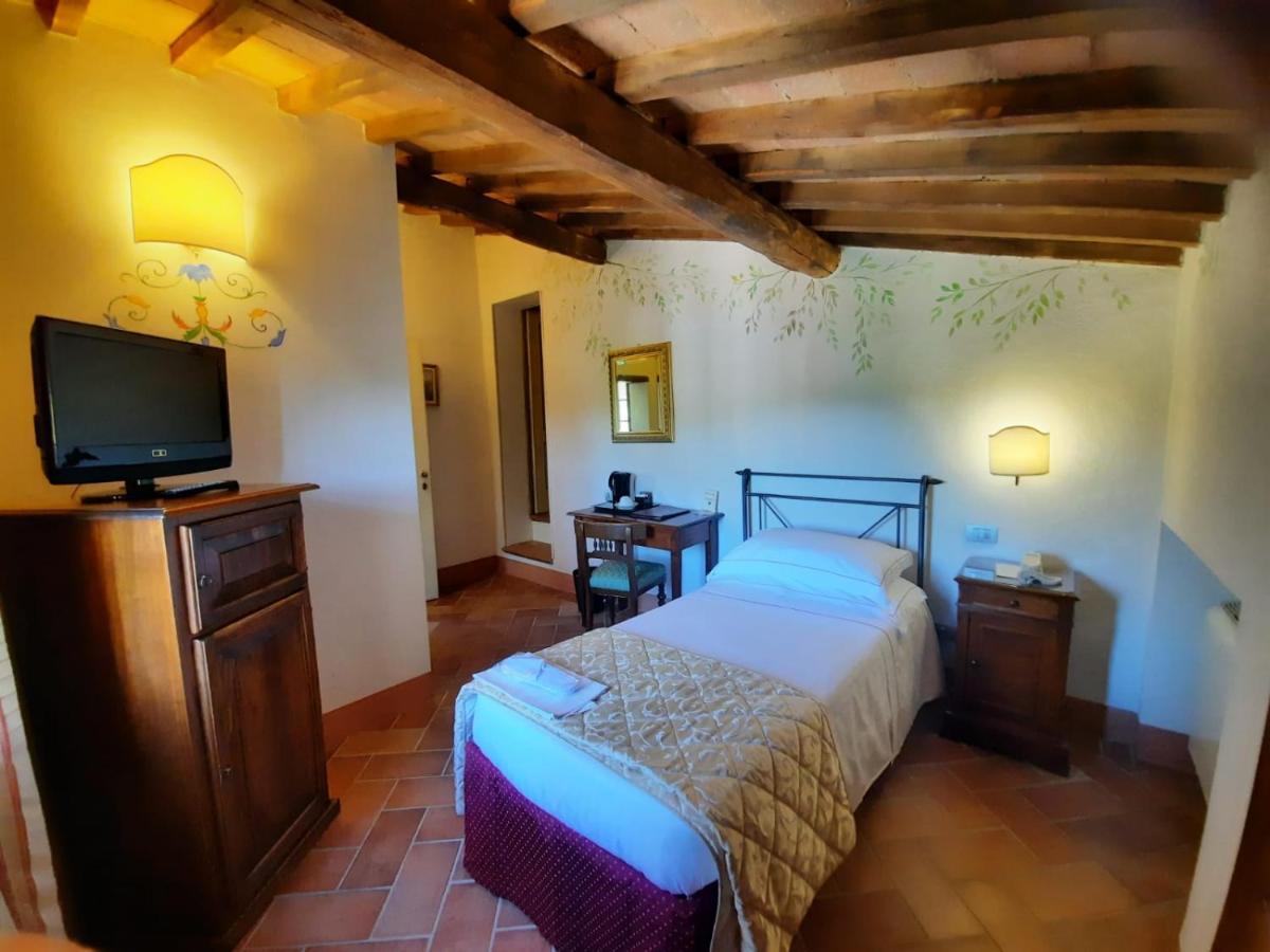 Villa Curina Resort Castelnuovo Berardenga Exteriör bild
